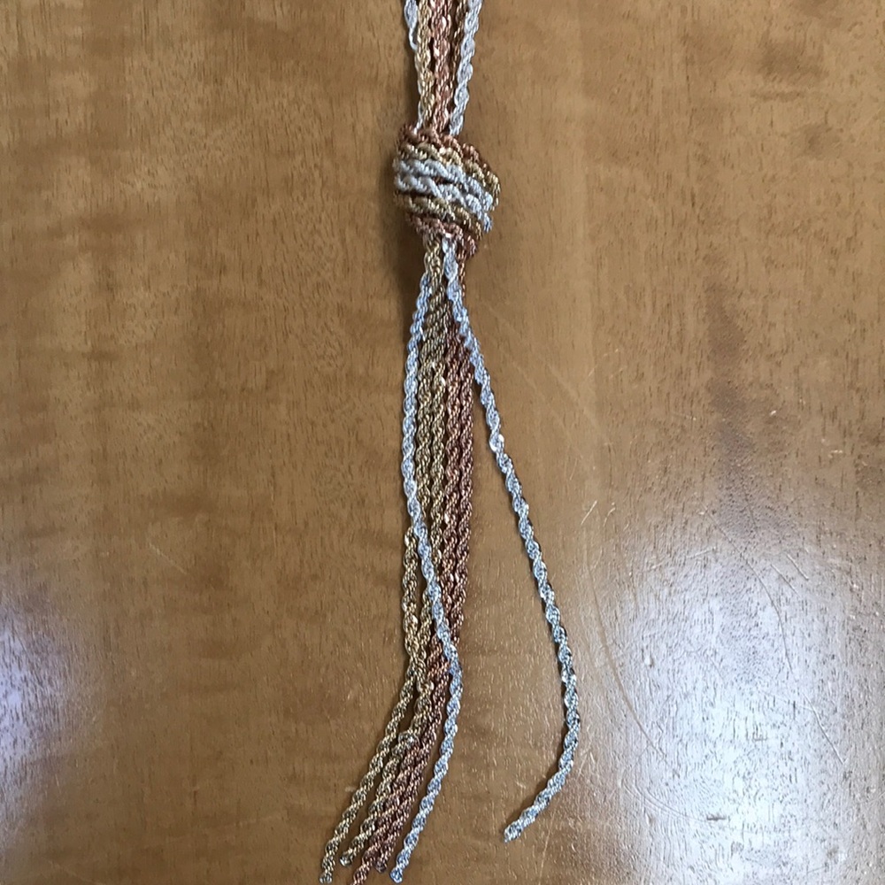 NWT Necklace